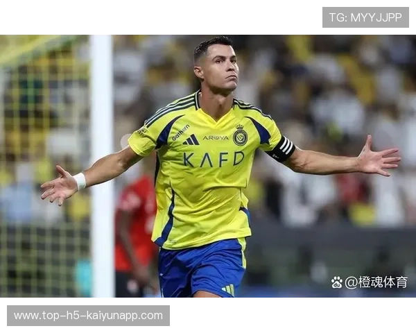 C罗在媒体公开课上讲述自律秘诀，粉丝学习热情高涨