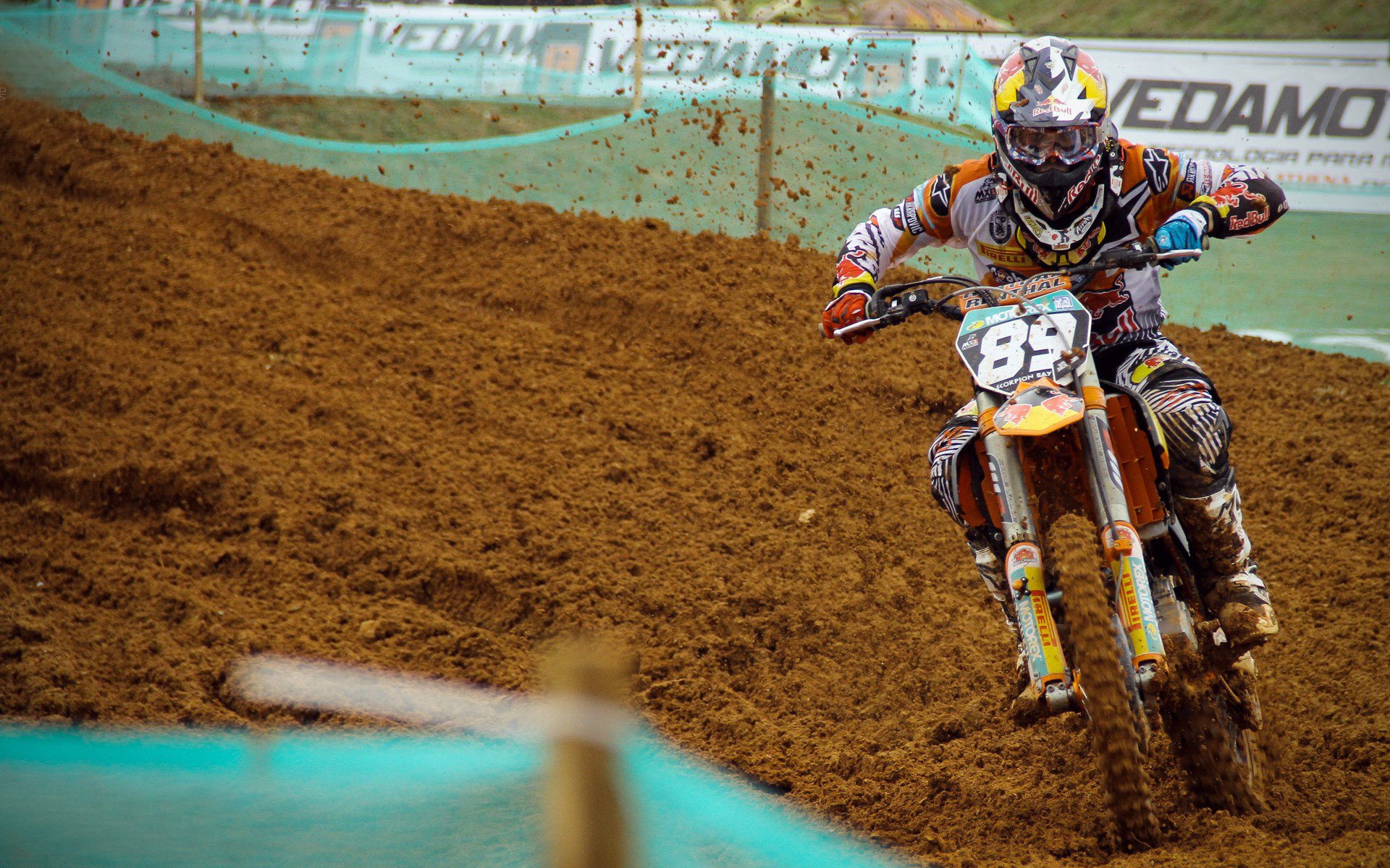 “新都福乐球赛：冠军争夺战火爆来袭”